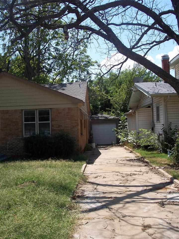 714 NW Arlington, Lawton, OK 73507