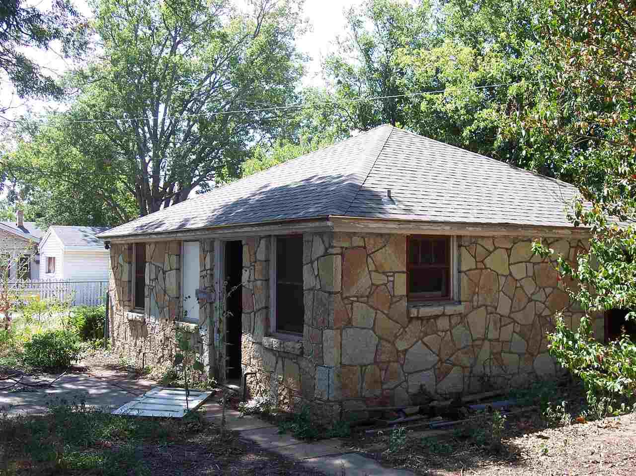714 NW Arlington, Lawton, OK 73507