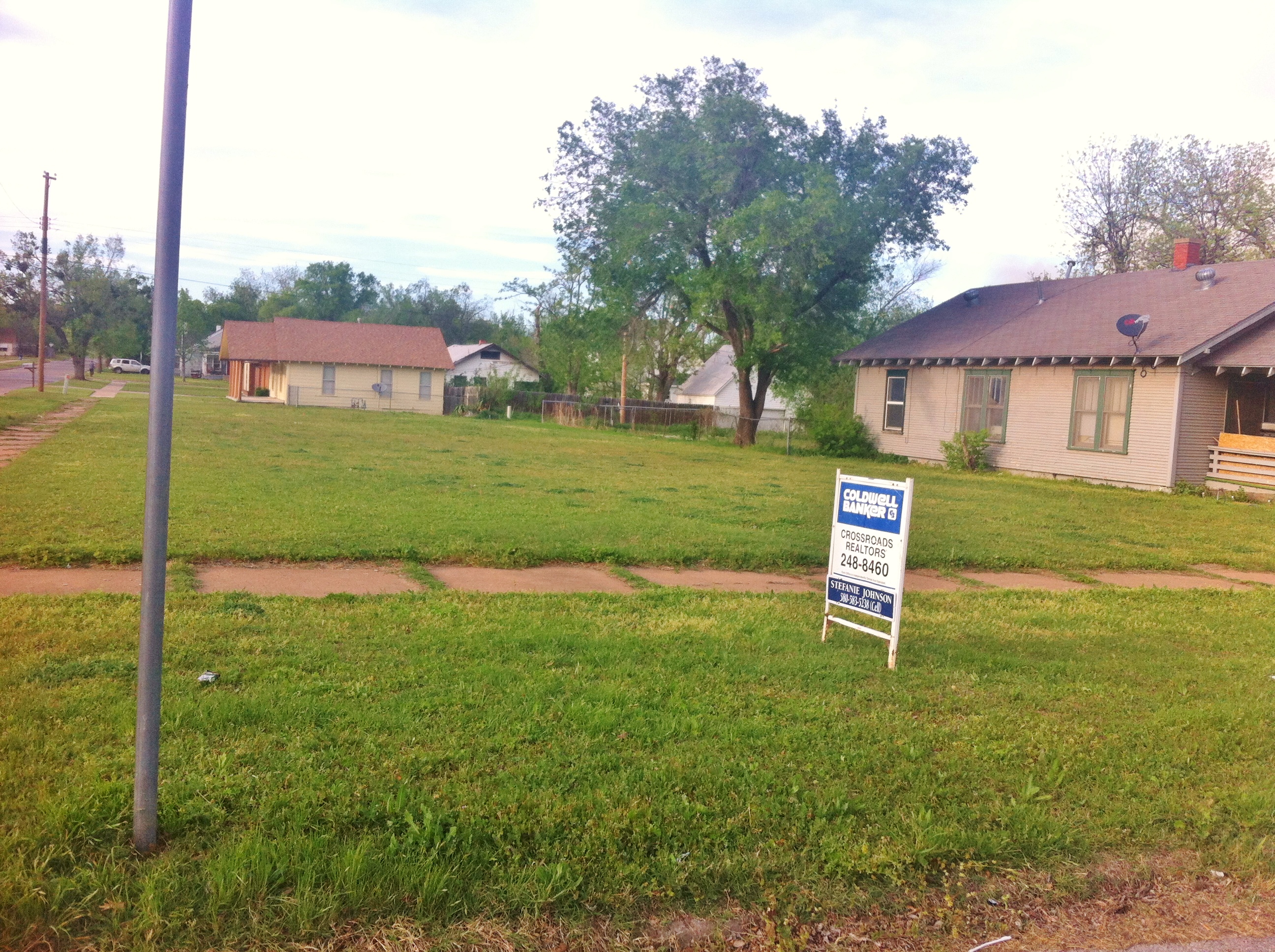 415 NW Bell, Lawton, OK 73507