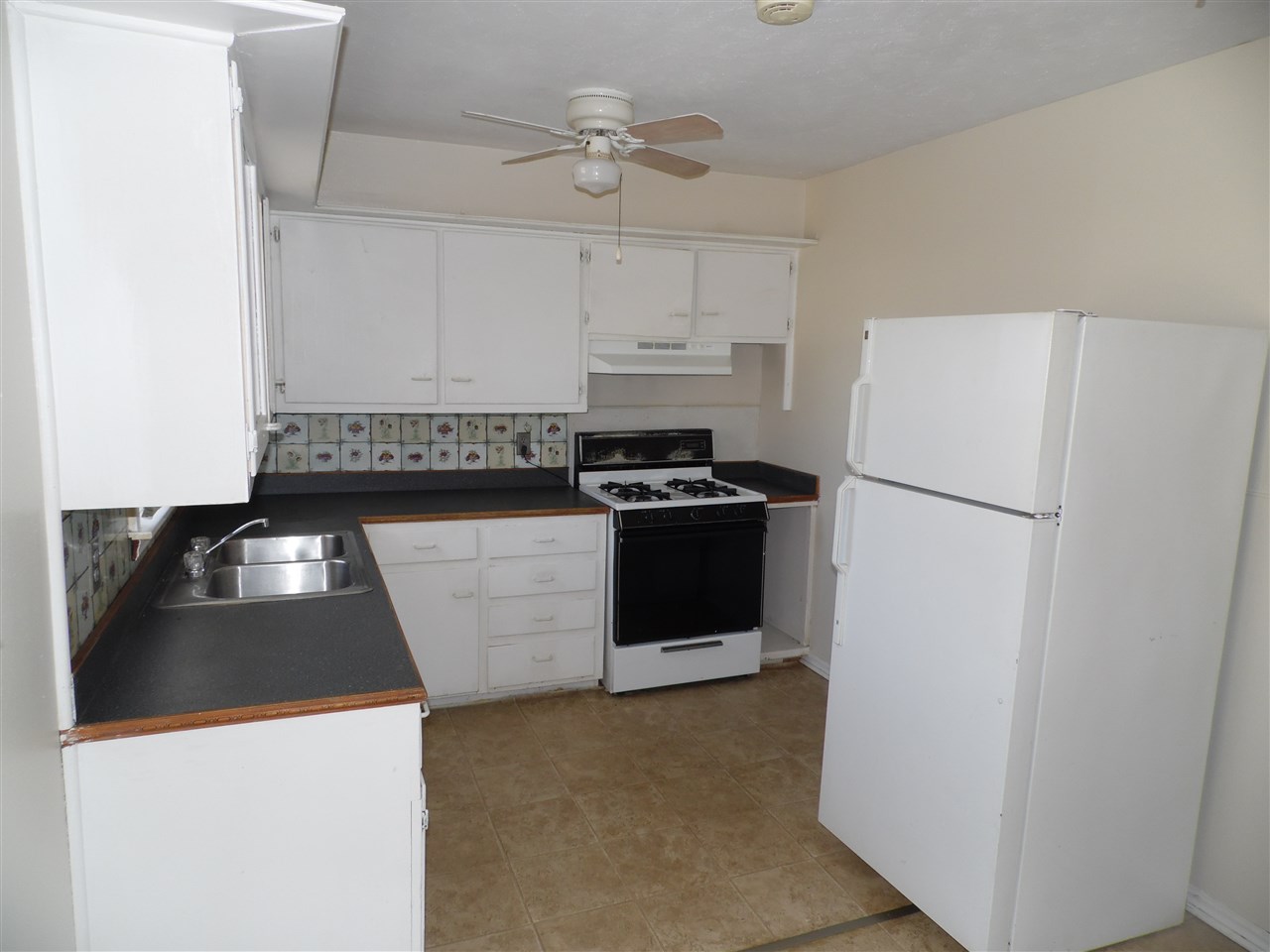 1407 NW Lindy Ave, Lawton, OK 73507