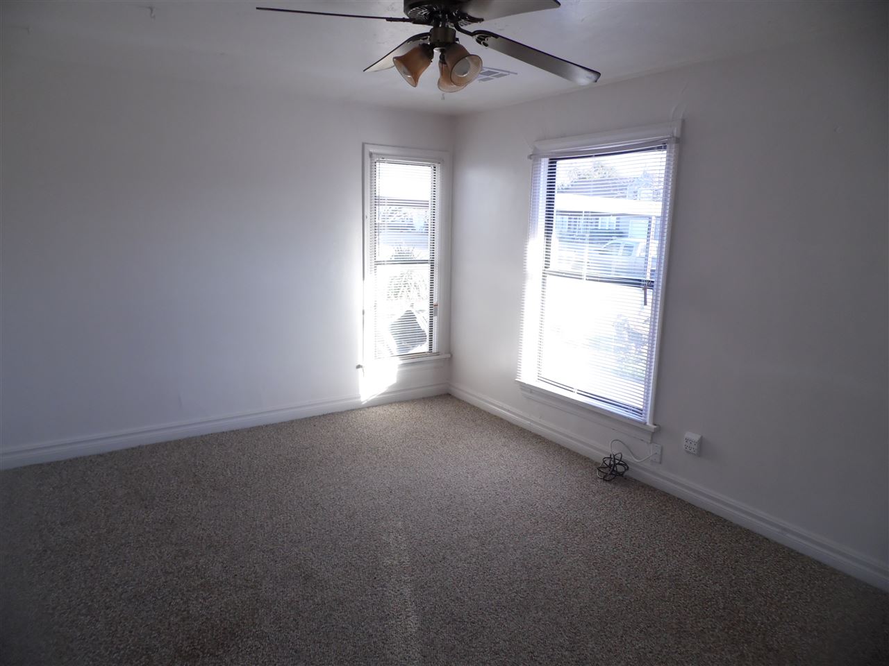1721 NW Ash Ave, Lawton, OK 73507
