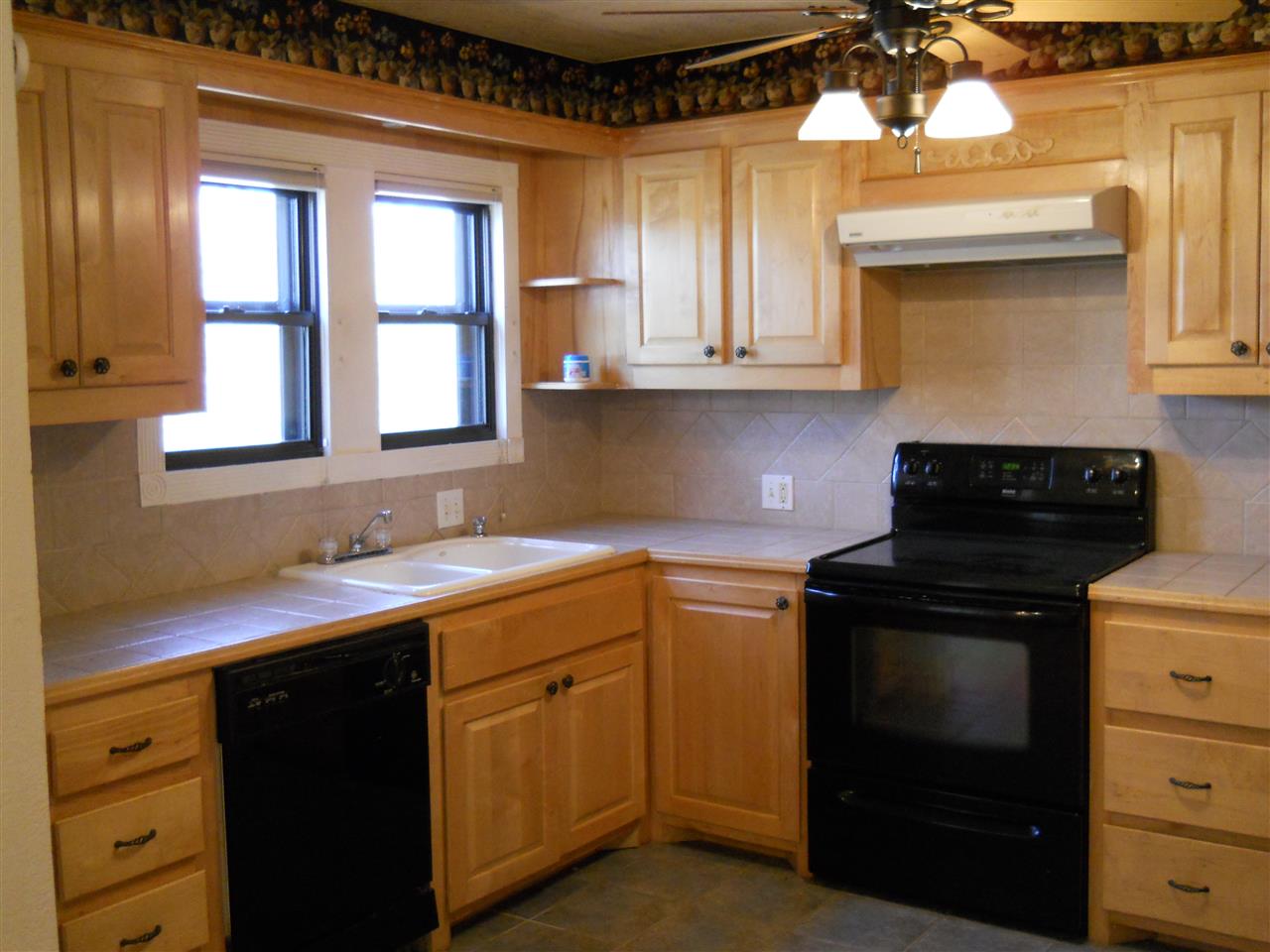 704 NW Laird Ave, Lawton, OK 73507
