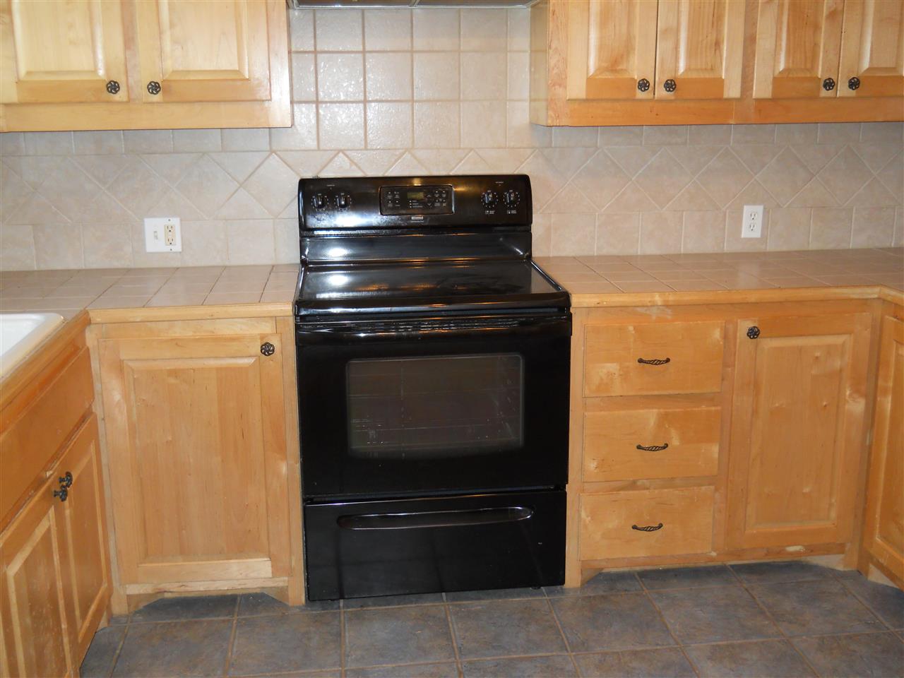 704 NW Laird Ave, Lawton, OK 73507