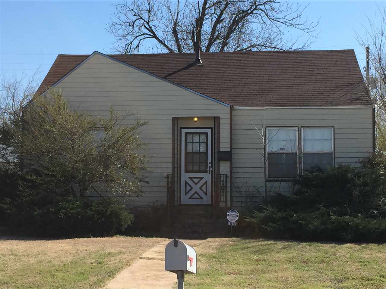 1816 NW Arlington Ave, Lawton, OK 73507