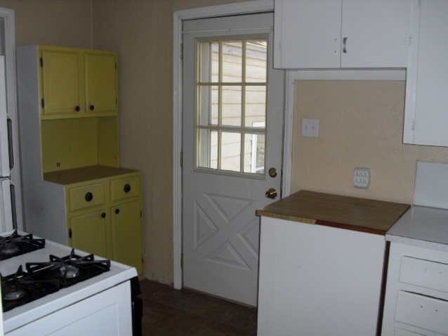 1926 NW Lake Ave, Lawton, OK 73507