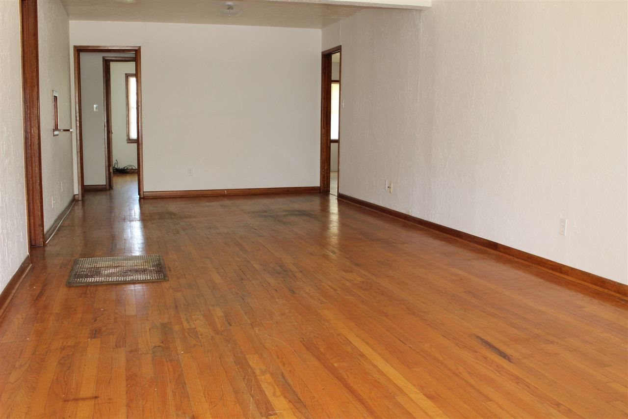 606 NW Columbia Ave, Lawton, OK 73507