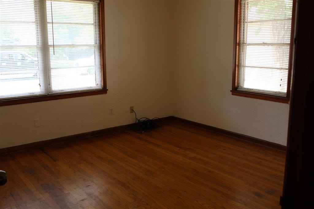 606 NW Columbia Ave, Lawton, OK 73507