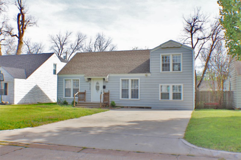 1712 NW Liberty Ave, Lawton, OK 73507