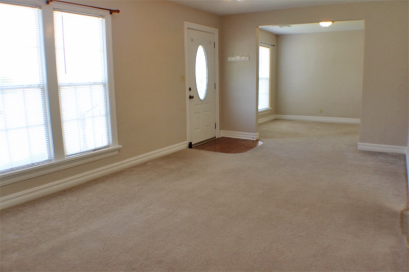 1712 NW Liberty Ave, Lawton, OK 73507