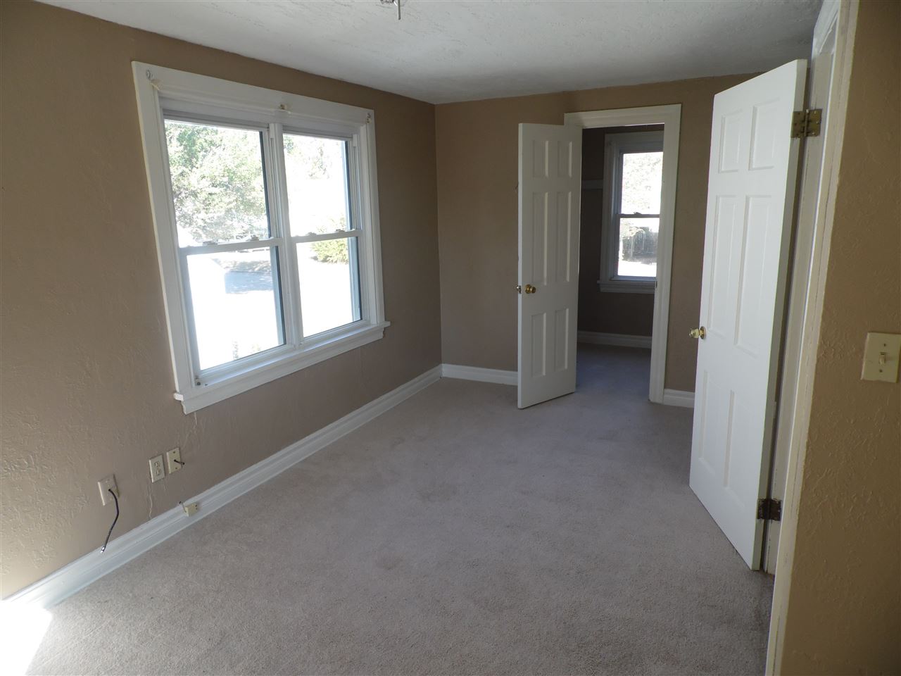1706 NW Ash Ave, Lawton, OK 73507