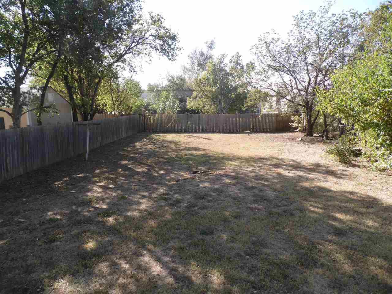 1706 NW Ash Ave, Lawton, OK 73507