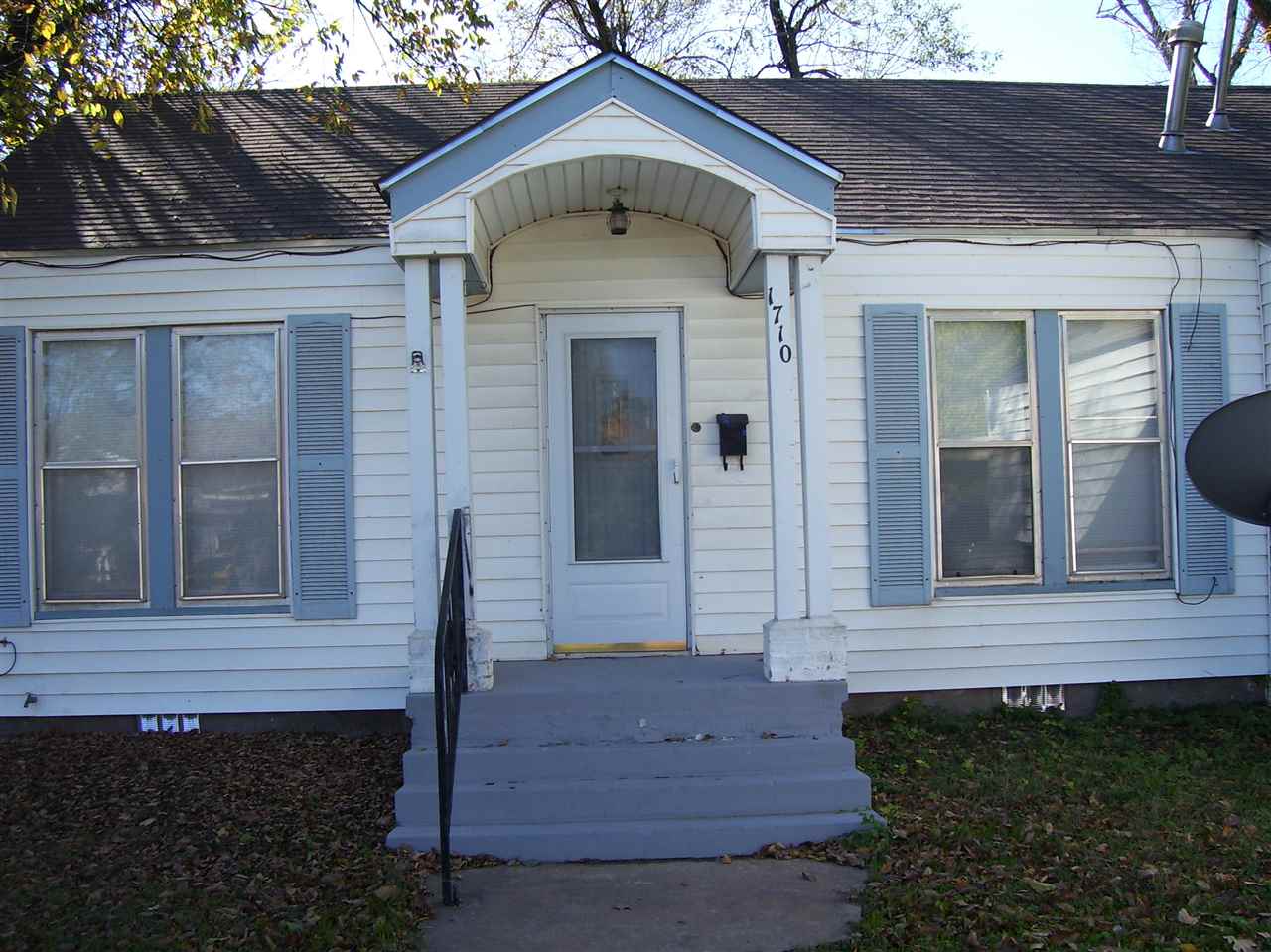 1710 NW Kinyon Ave, Lawton, OK 73507