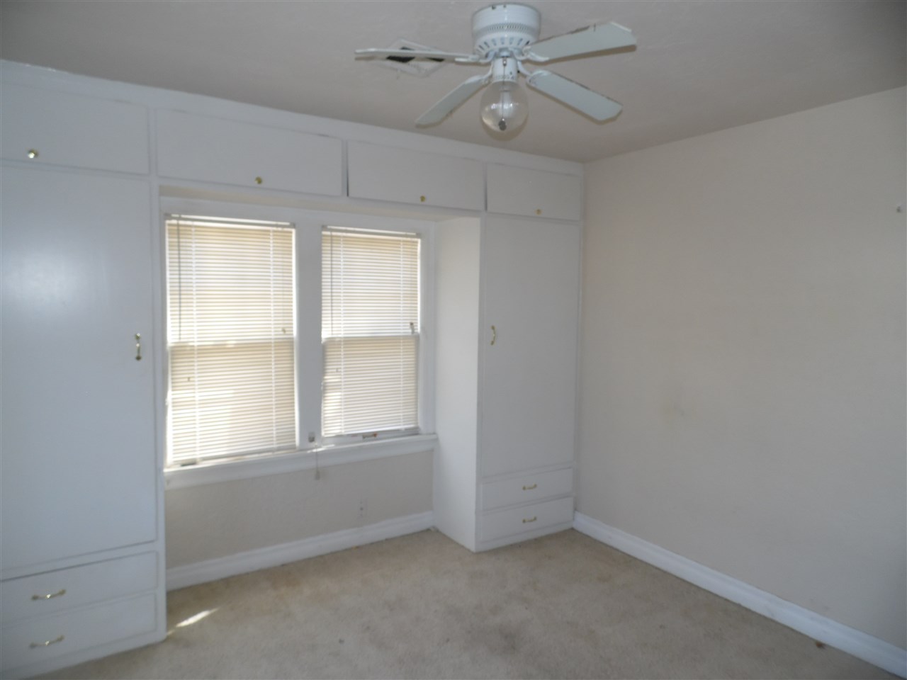 1608 NW Lake Ave, Lawton, OK 73507