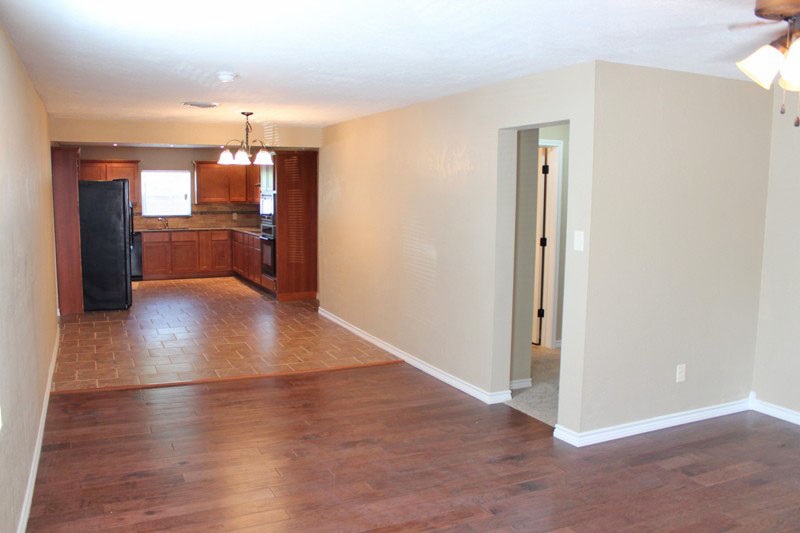 1113 NW Maple, Lawton, OK 73507