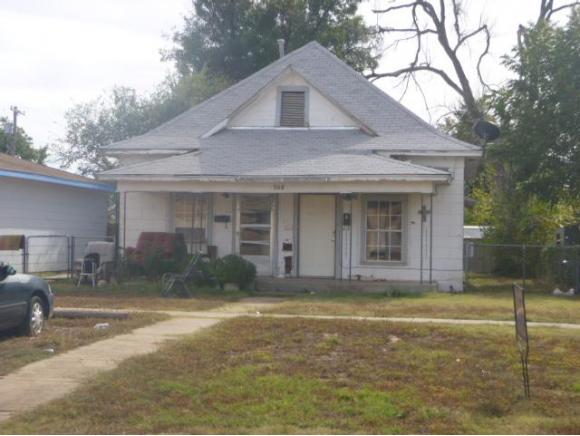 308 E Cypress, Altus, OK 73521