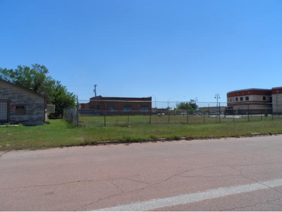 416 S Hudson, Altus, OK 73521