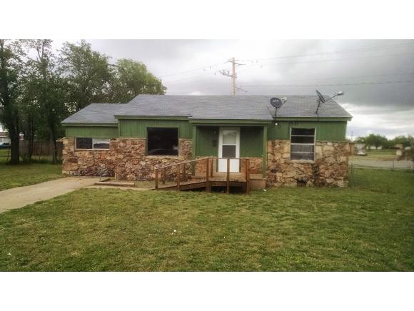 1123 E Sycamore, Altus, OK 73521