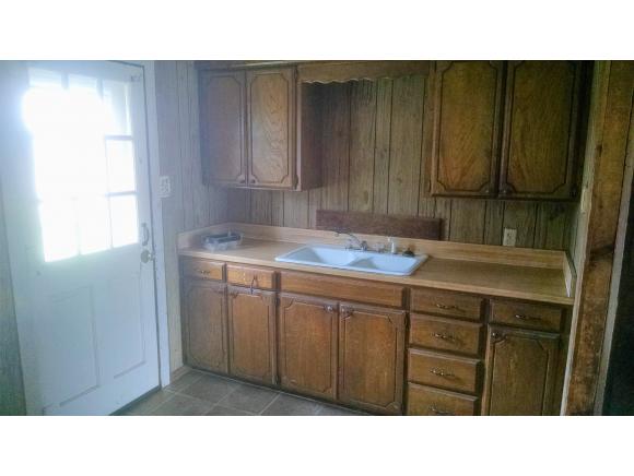 1123 E Sycamore, Altus, OK 73521
