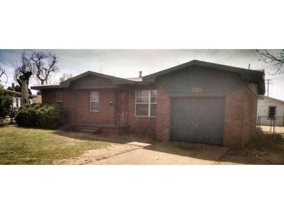 720W Martha, Altus, OK 73521