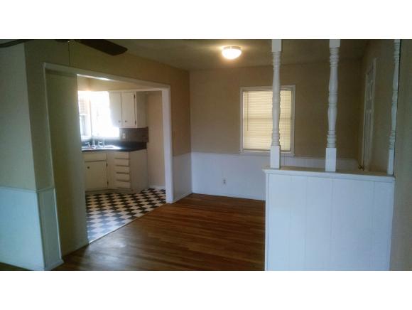 720W Martha, Altus, OK 73521