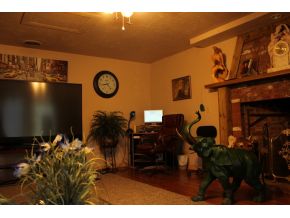 808 E. Sycamore, Altus, OK 73521