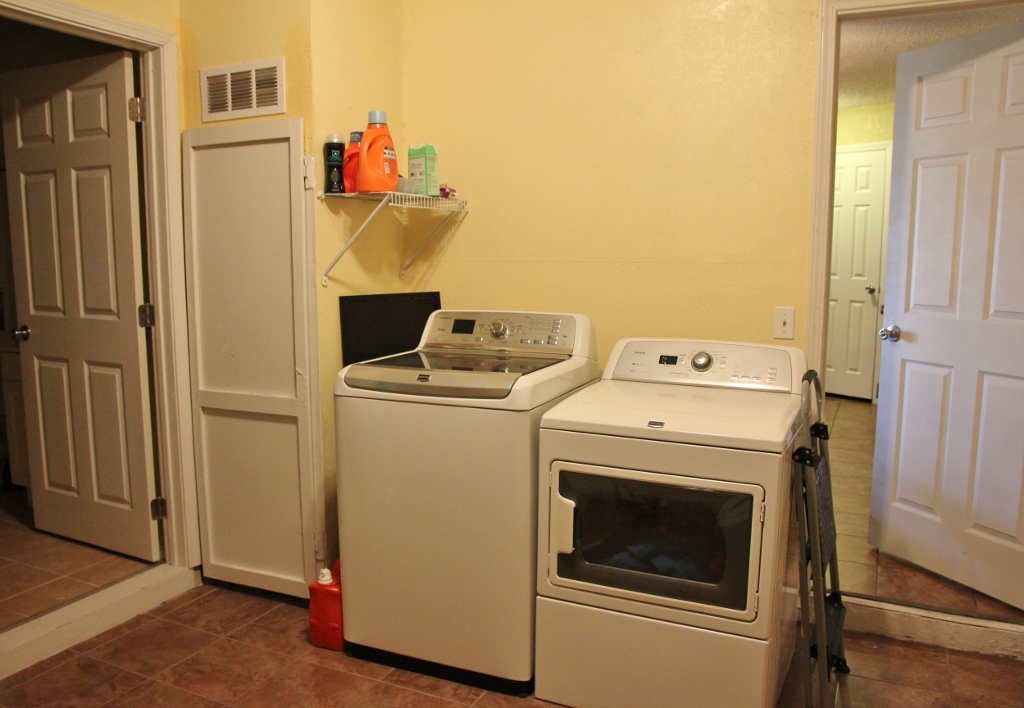 1229 Ridgecrest Rd, Altus, OK 73521