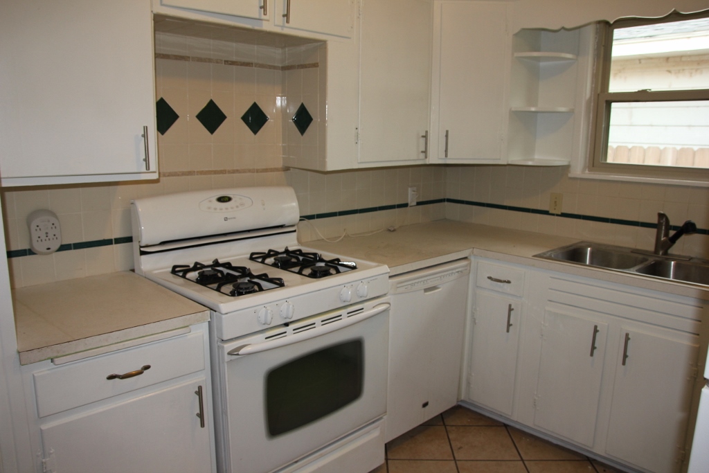 1716 N Willard, Altus, OK 73521