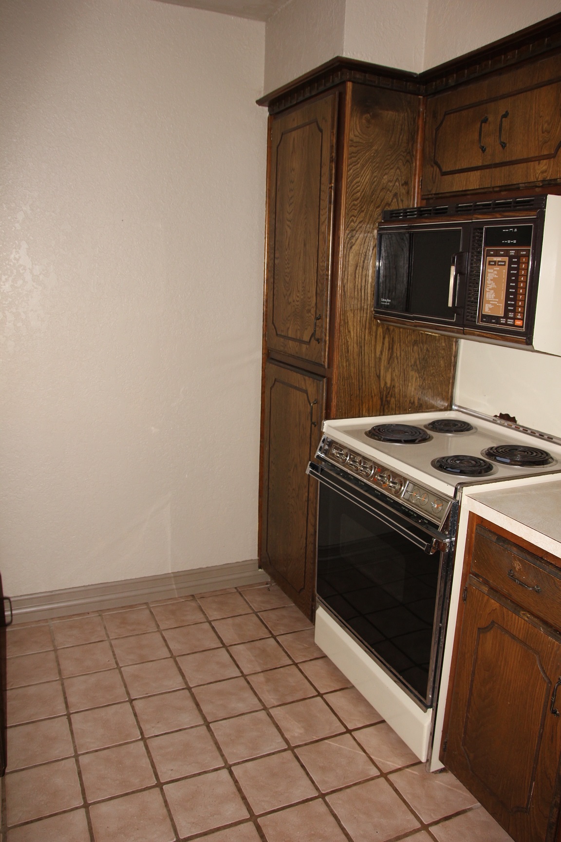 2305 Cherokee Strip, Altus, OK 73521