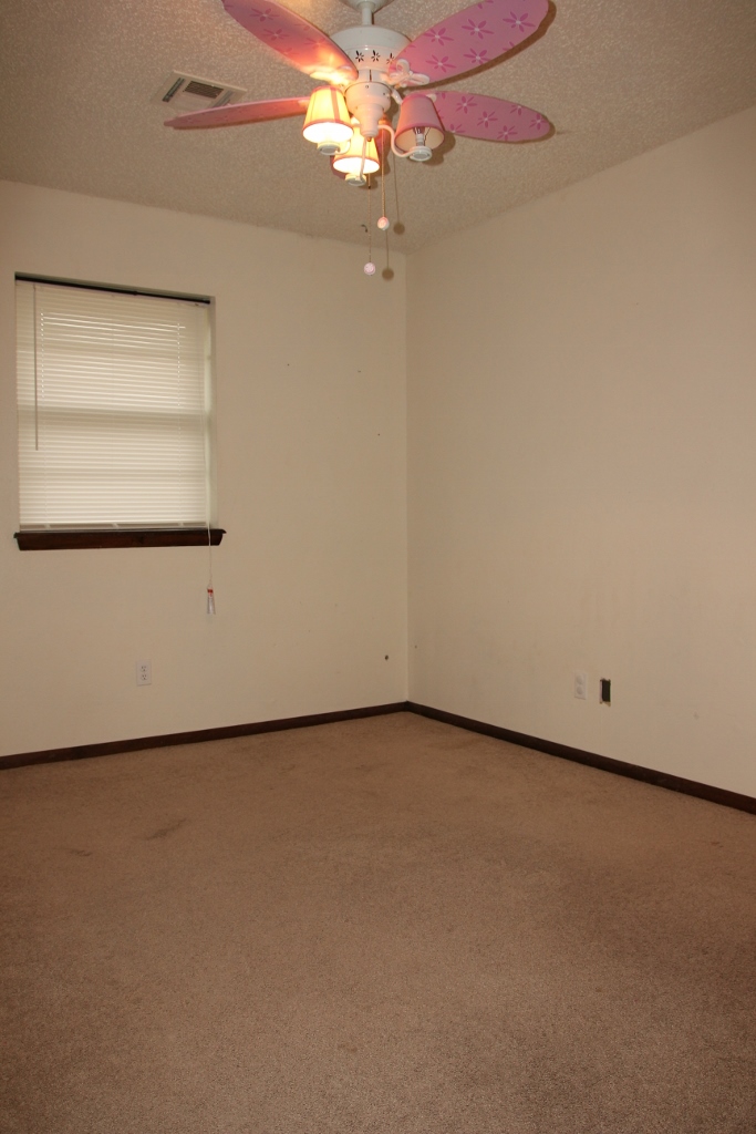 1005 Zinn, Blair, OK 73526