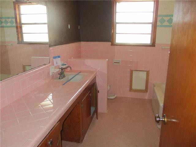 1102 2nd StChattanooga, OK, 73528Comanche County
