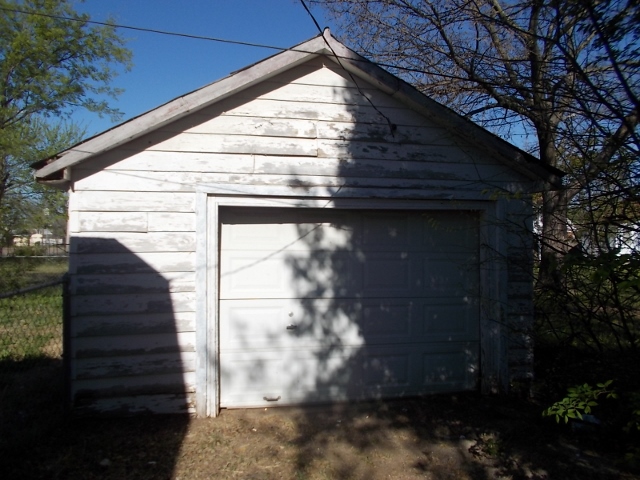 609 N 7th St, Duncan, OK 73533