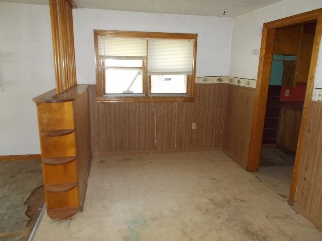 609 N 7th St, Duncan, OK 73533