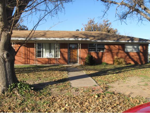 705 W A, Eldorado, OK 73537
