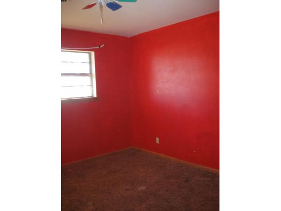705 W A, Eldorado, OK 73537