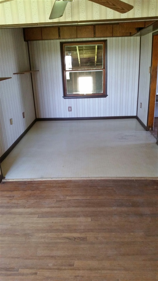 12049 SW Airport Rd, Faxon, OK 73540