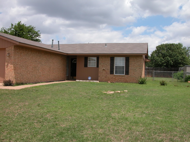 103 Mohawk, Geronimo, OK 73543