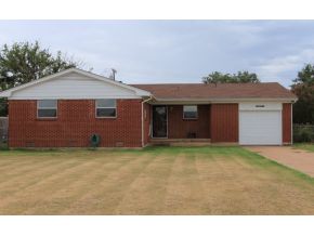 1111 W 4th, Grandfield, OK 73546