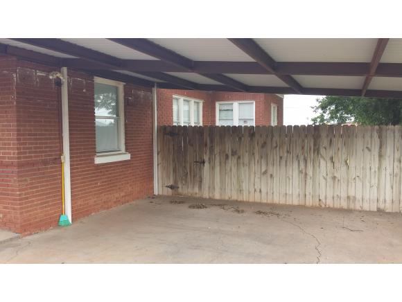 218 E 2nd, Grandfield, OK 73546