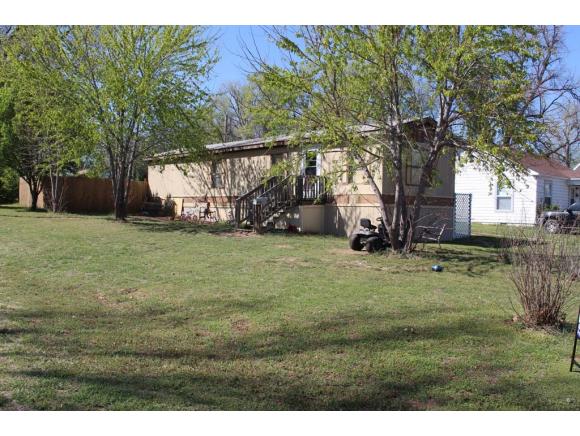 327 S Louisiana, Mangum, OK 73554