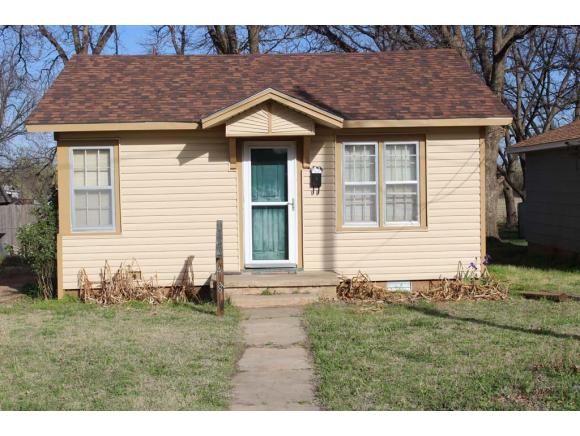 408 S Louisiana, Mangum, OK 73554