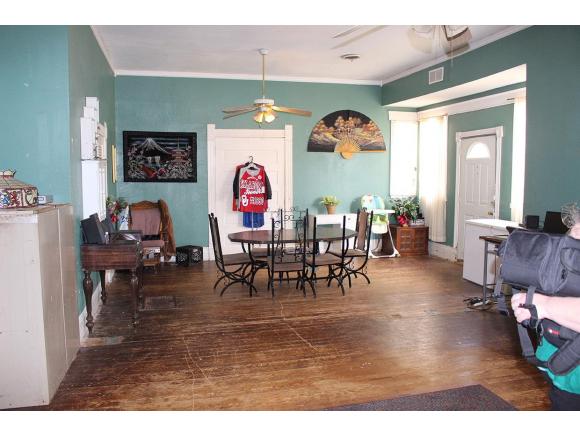 502 W Jefferson, Mangum, OK 73554