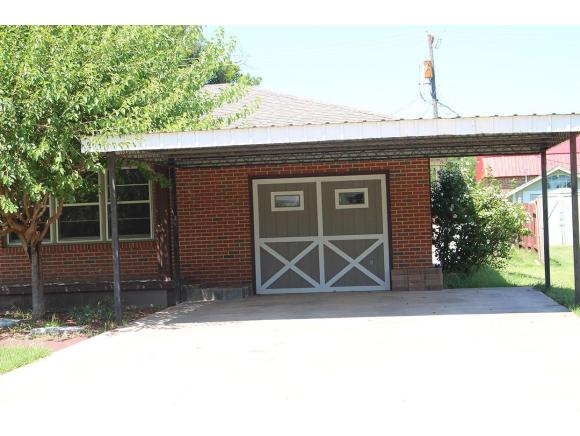 611 N Georgia, Mangum, OK 73554