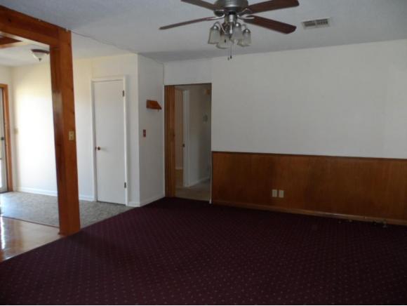82012th, Snyder, OK 73566
