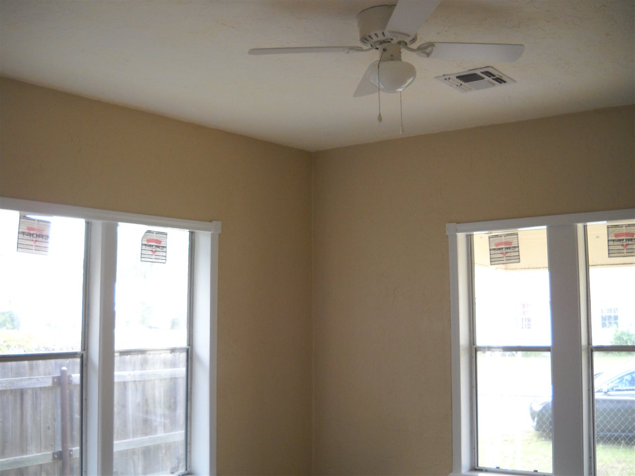 301 E Wyoming, Walters, OK 73572