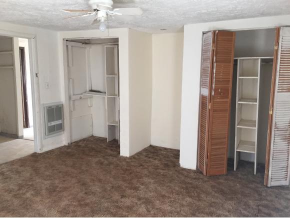 210Columbia, Cheyenne, OK 73628