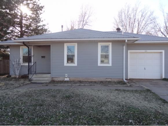 1212 N Lee St., Cordell, OK 73632