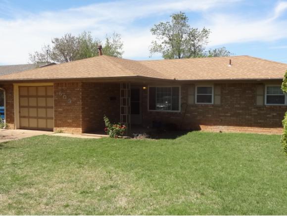 609 W 10th St., Cordell, OK 73632