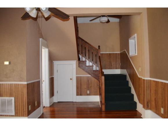 621 N Temple, Cordell, OK 73632