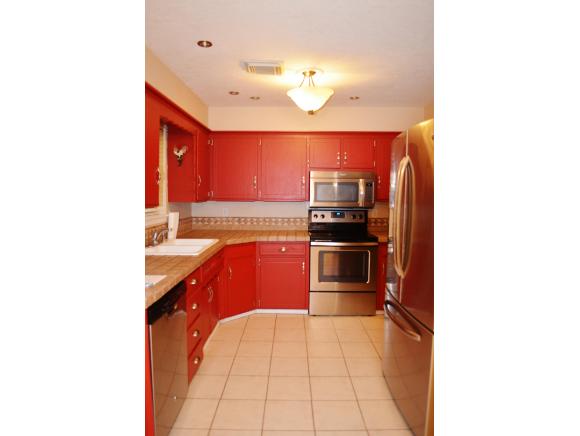 612 W 10th, Cordell, OK 73632