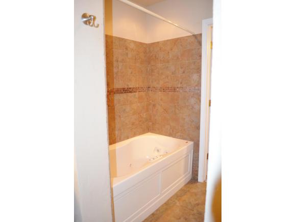 612 W 10th, Cordell, OK 73632
